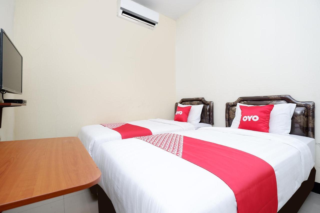 Oyo 1815 Gatsu Residence Semarang Kültér fotó