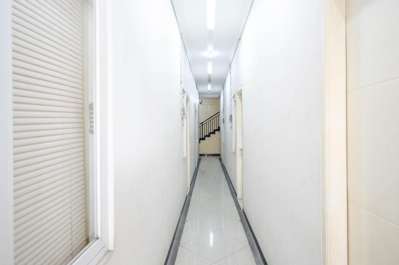 Oyo 1815 Gatsu Residence Semarang Kültér fotó