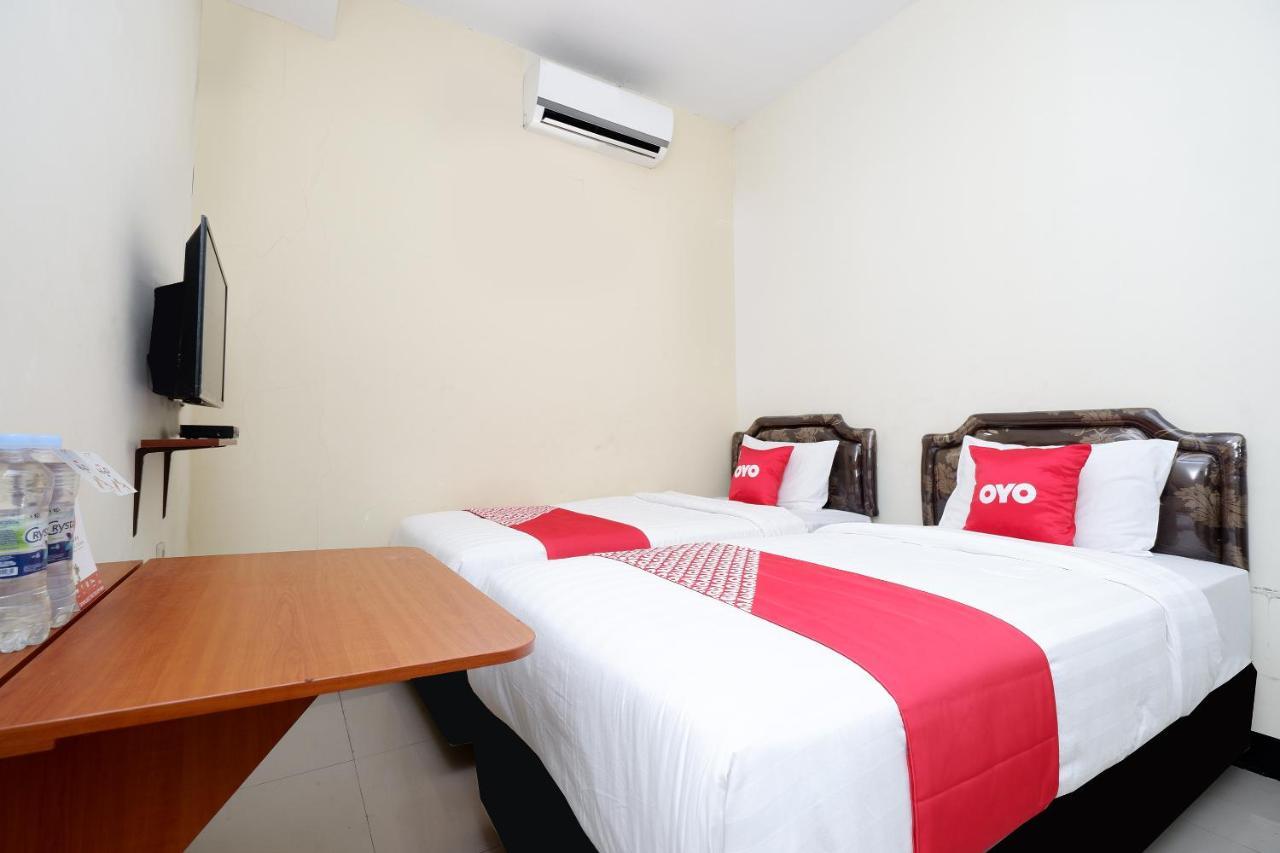 Oyo 1815 Gatsu Residence Semarang Kültér fotó