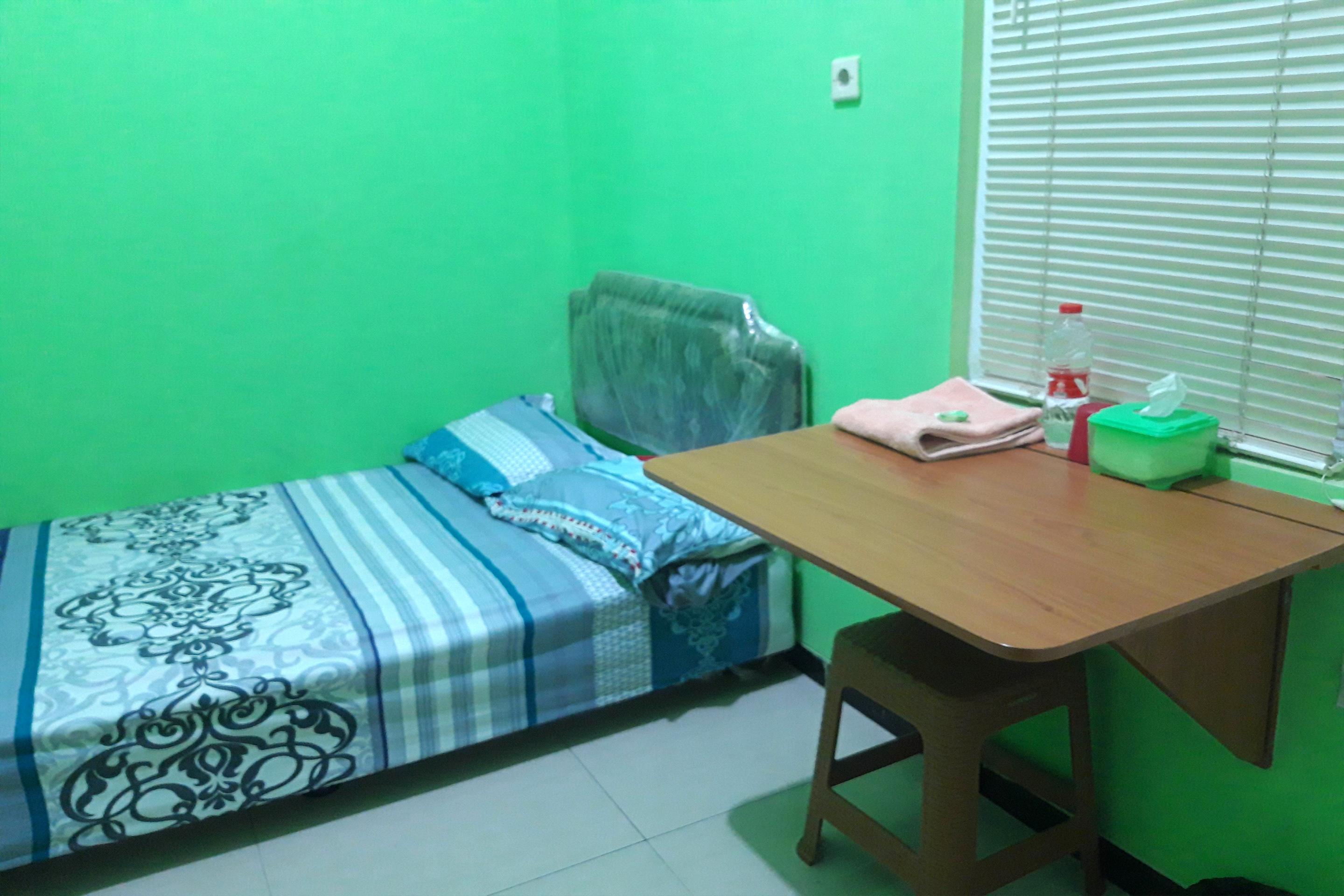 Oyo 1815 Gatsu Residence Semarang Kültér fotó
