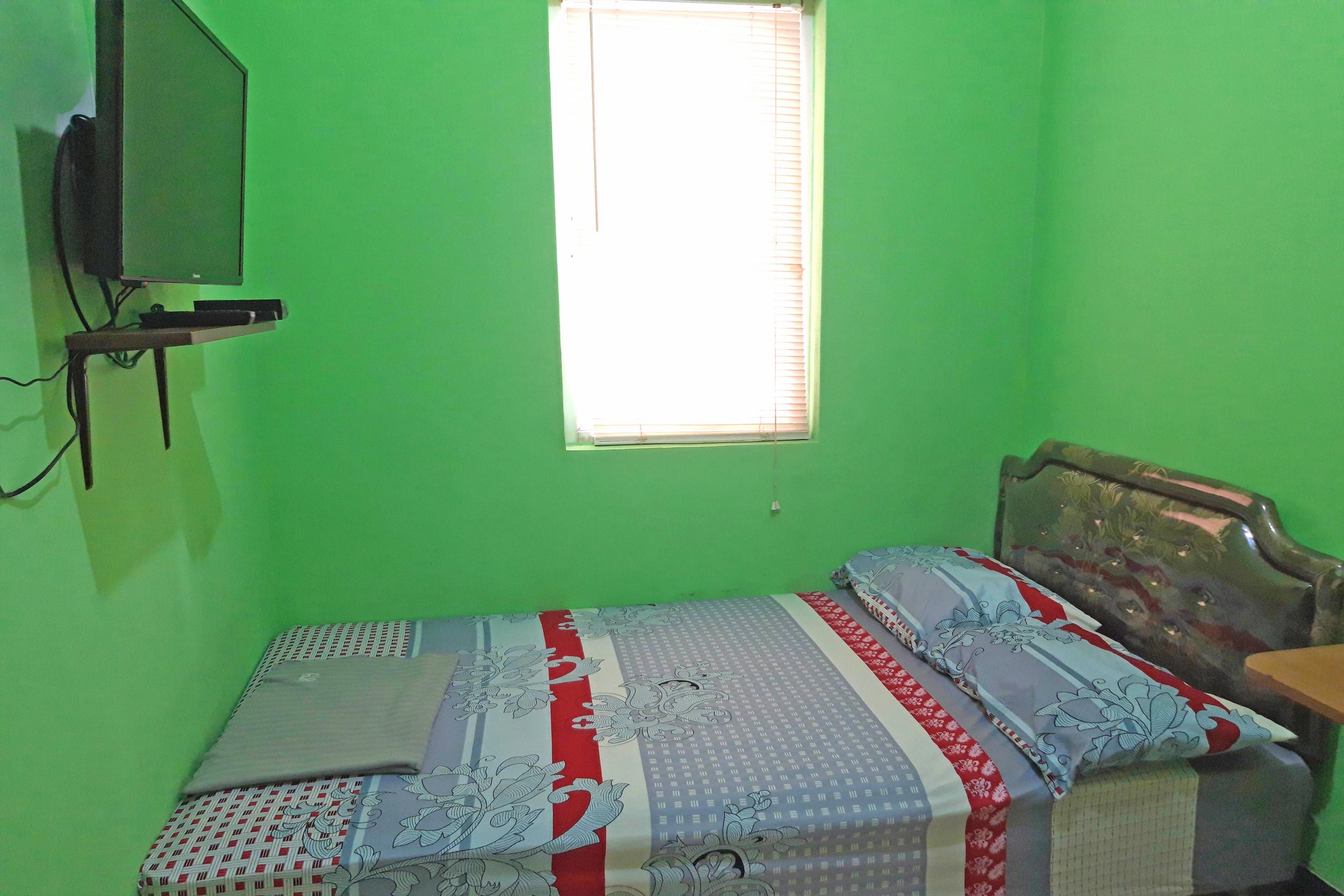 Oyo 1815 Gatsu Residence Semarang Kültér fotó