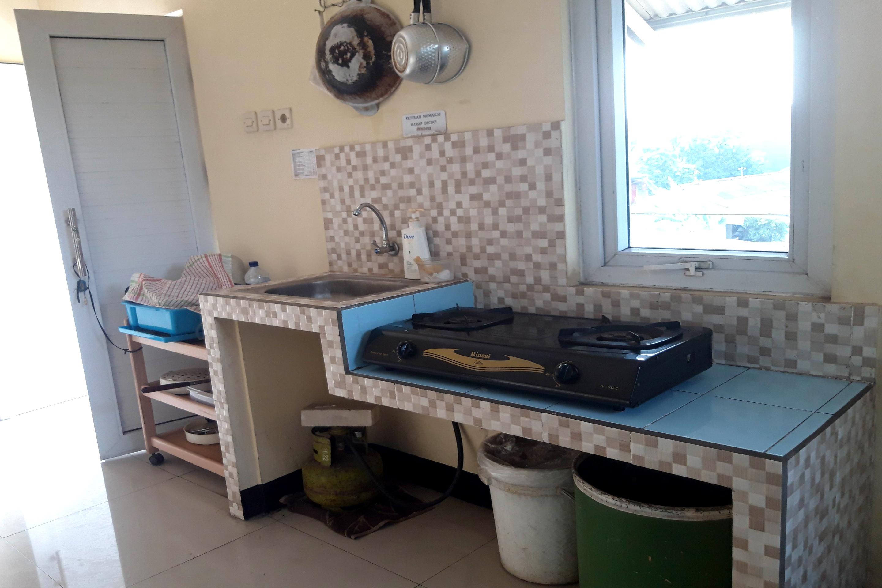 Oyo 1815 Gatsu Residence Semarang Kültér fotó